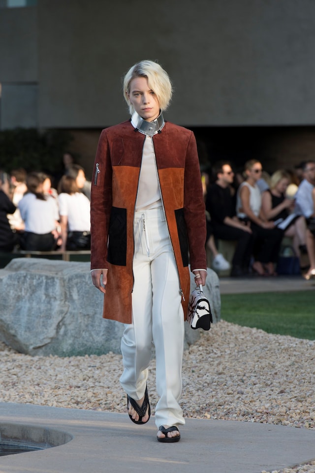 Louis Vuitton Cruise 2015 14