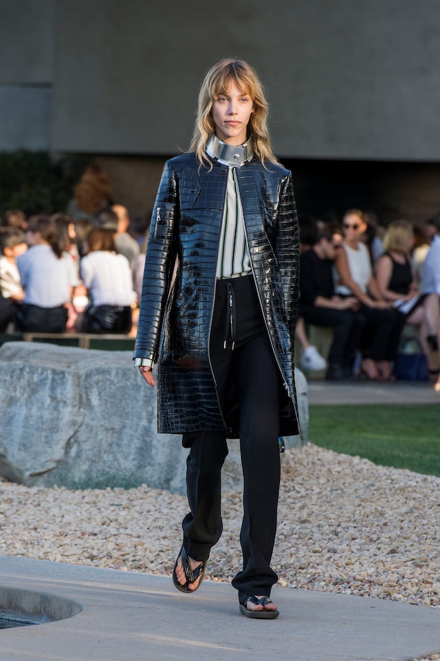 Louis Vuitton Cruise 2015 22