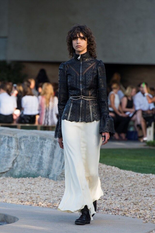 Louis Vuitton Cruise 2015 9