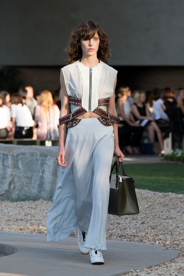 Louis Vuitton Cruise 2015 30