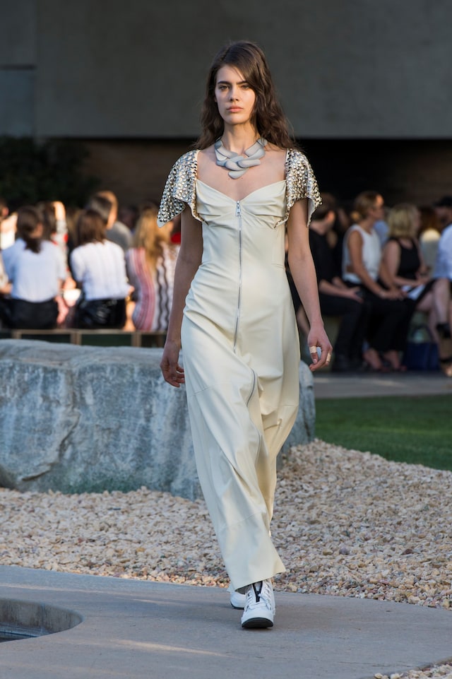 Louis Vuitton Cruise 2015 34
