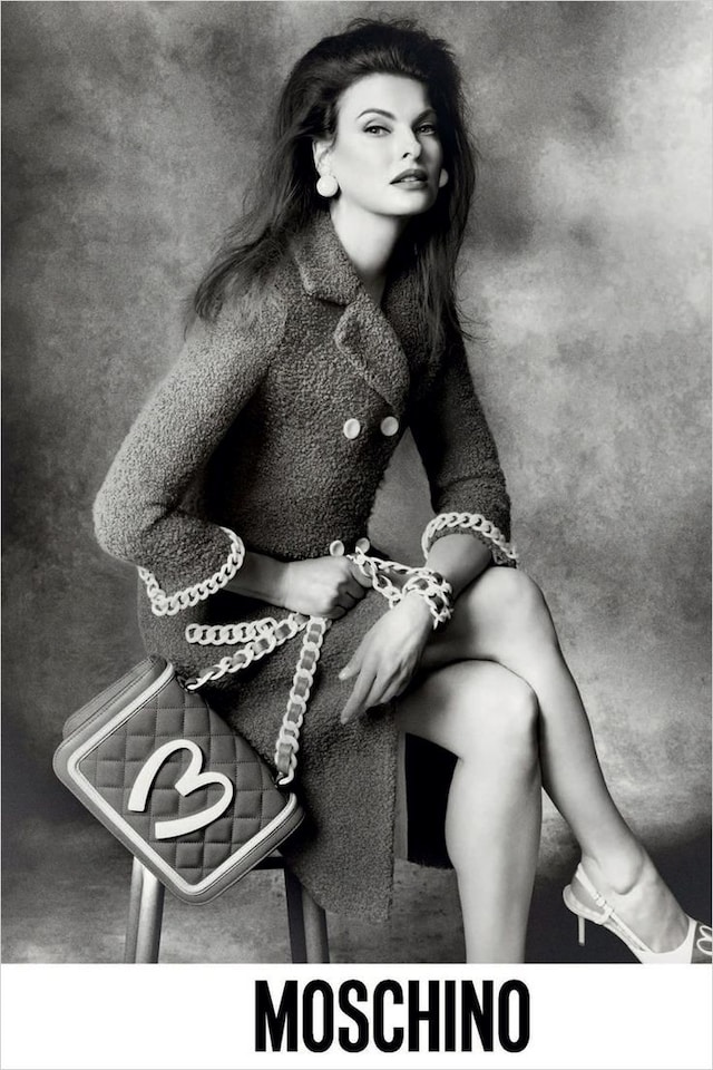 Linda Evangelista cult fashion moments 90s runway 21