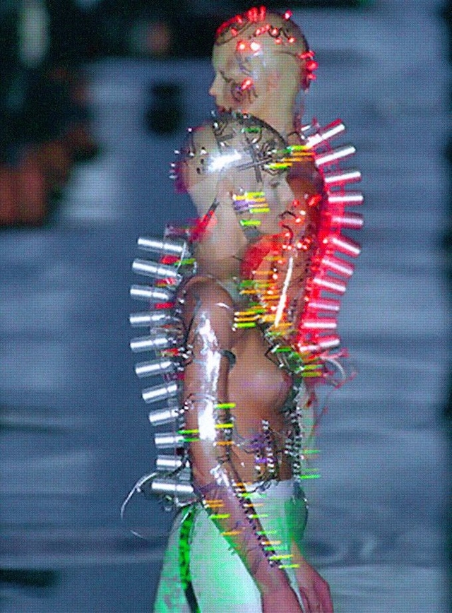 Sci fi fashion moments Alexander McQueen Givenchy Robots 6