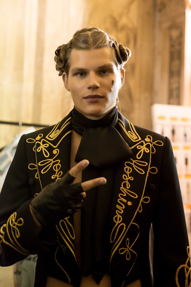 Moschino SS16 Menswear Pitti Uomo 12