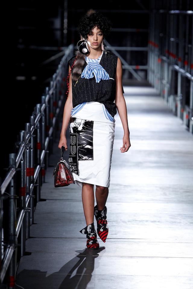 Miu Miu Resort 2016 Paris Miu Miu Club 25