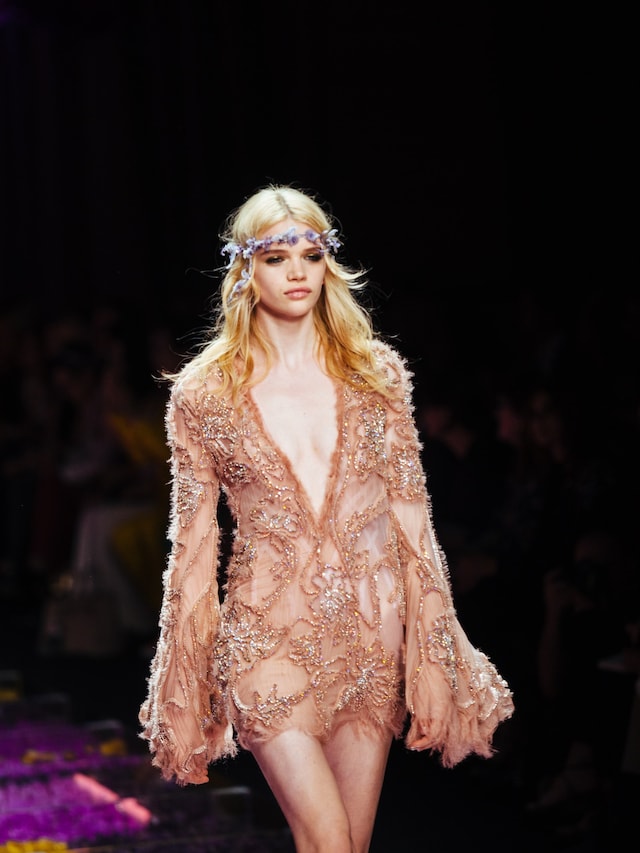 Atelier Versace Haute Couture AW15 Paris 9