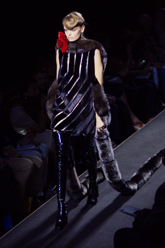 Fendi Haute Fourrure AW15 21