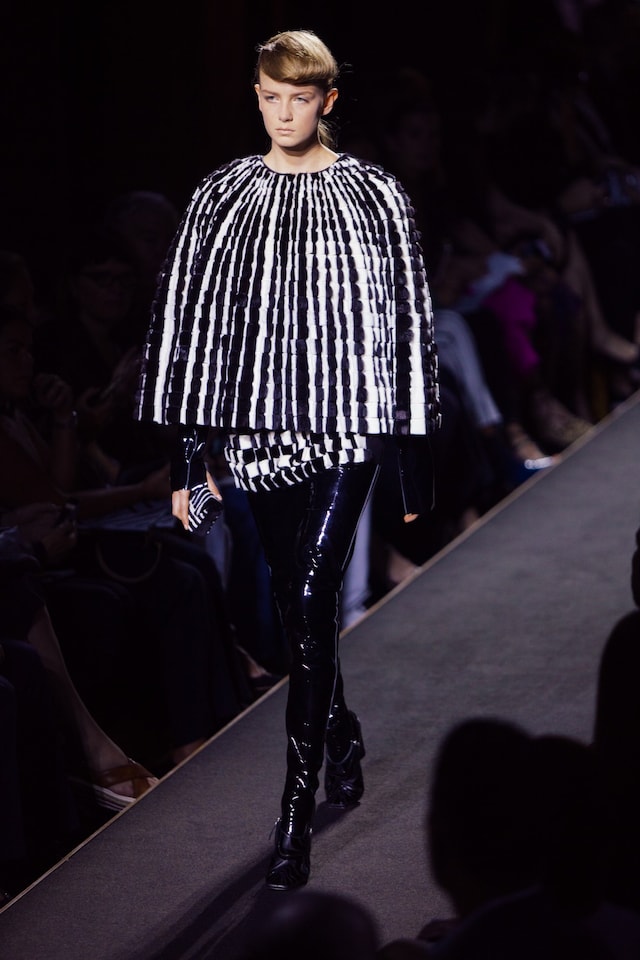 Fendi Haute Fourrure AW15 17