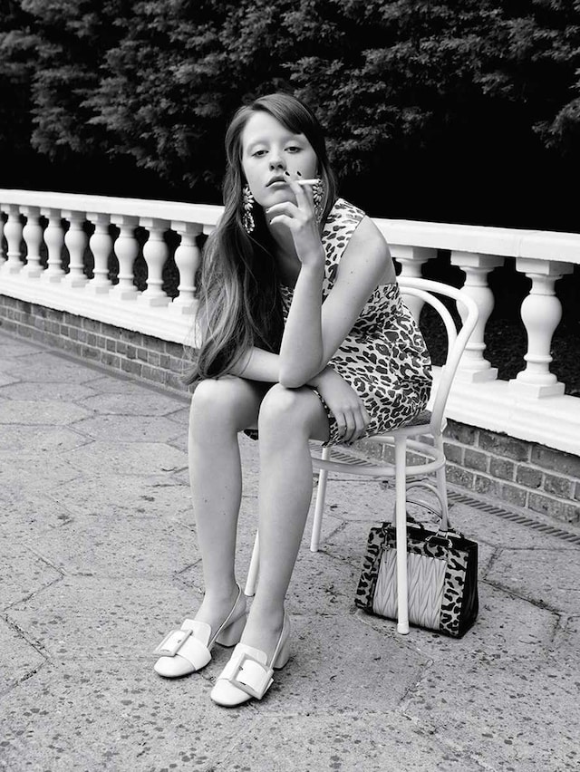 Mia Goth 7