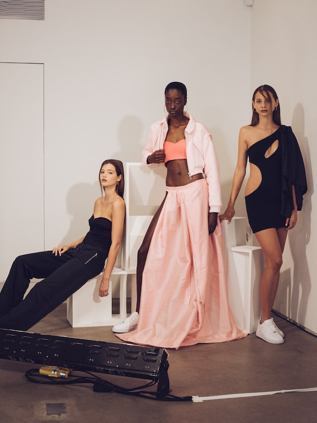 Caitlin Price SS16 Fashion East 1