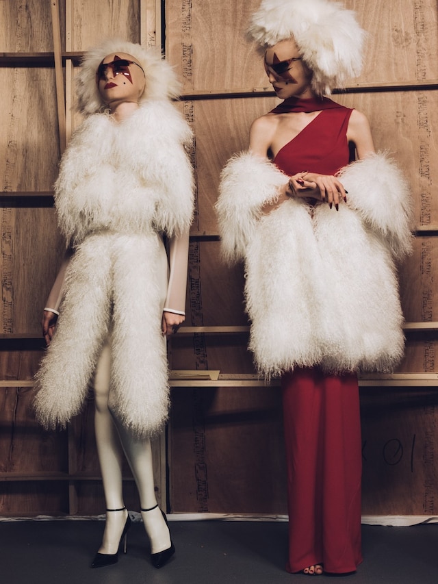 Gareth Pugh SS16 Backstage 9