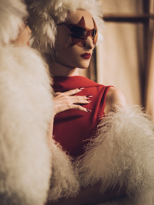 Gareth Pugh SS16 Backstage 23