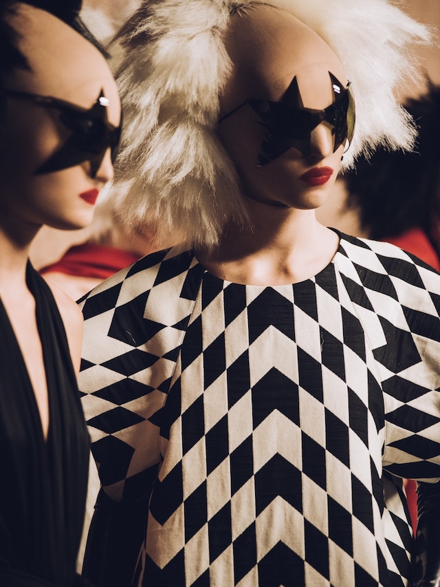 Gareth Pugh SS16 Backstage 7
