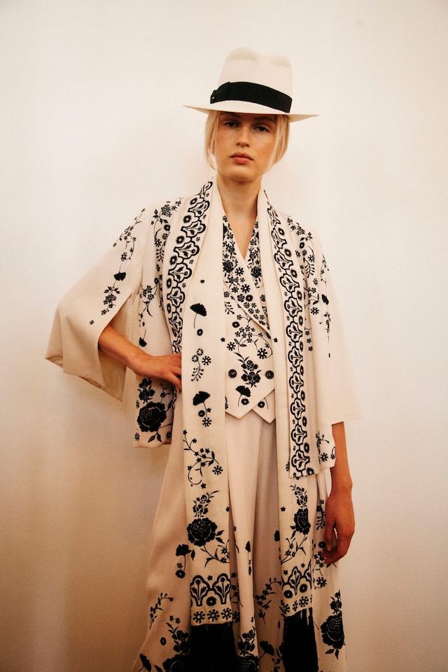 Temperley SS16 Backstage 1