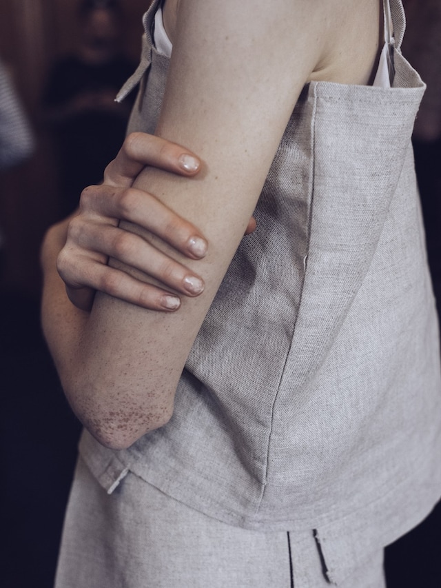 Phoebe English SS16 Backstage 21