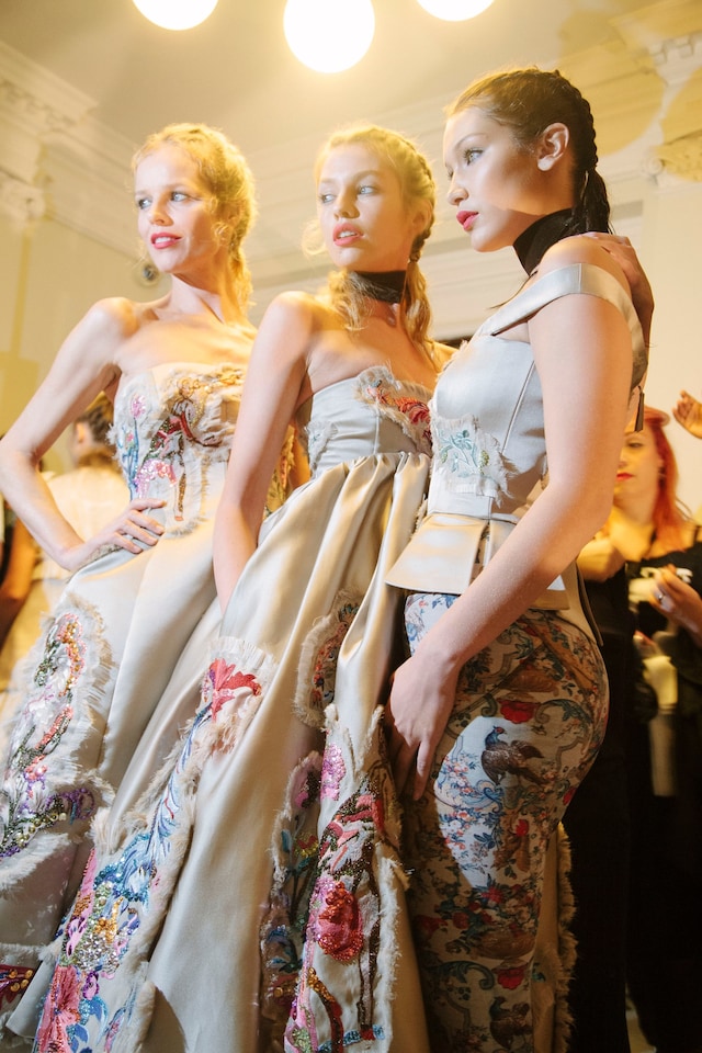 Giles Deacon SS16 Backstage 19
