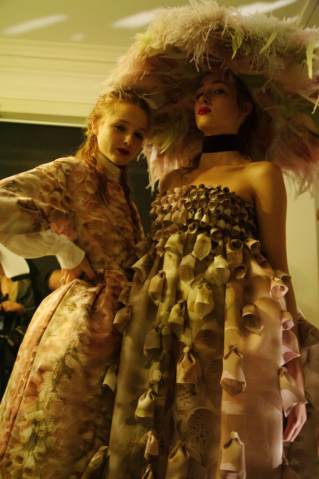 Giles Deacon SS16 Backstage 11