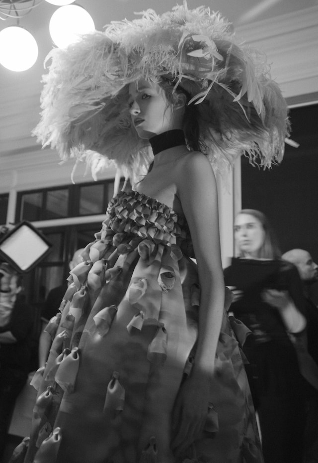 Giles Deacon SS16 Backstage 1