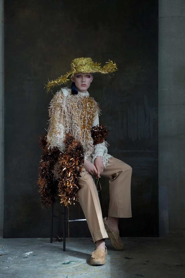 Model wears James Theseus Buck 4