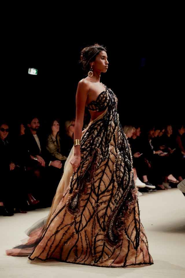 Alberta Ferretti SS16 4