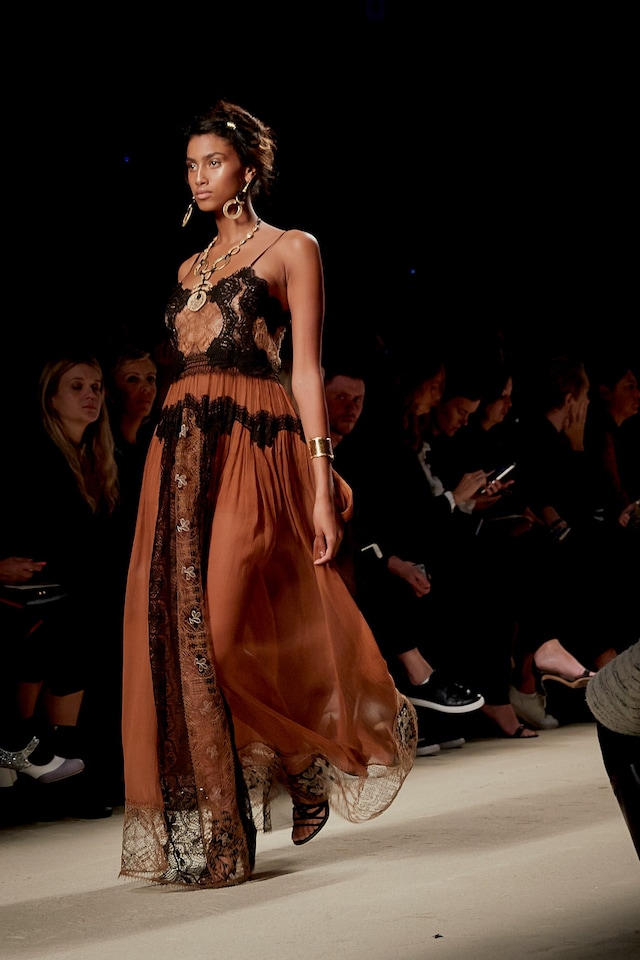 Alberta Ferretti SS16 5