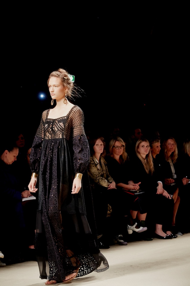Alberta Ferretti SS16 8