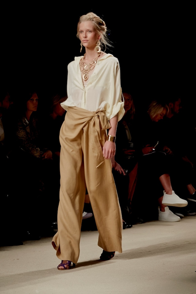 Alberta Ferretti SS16 10