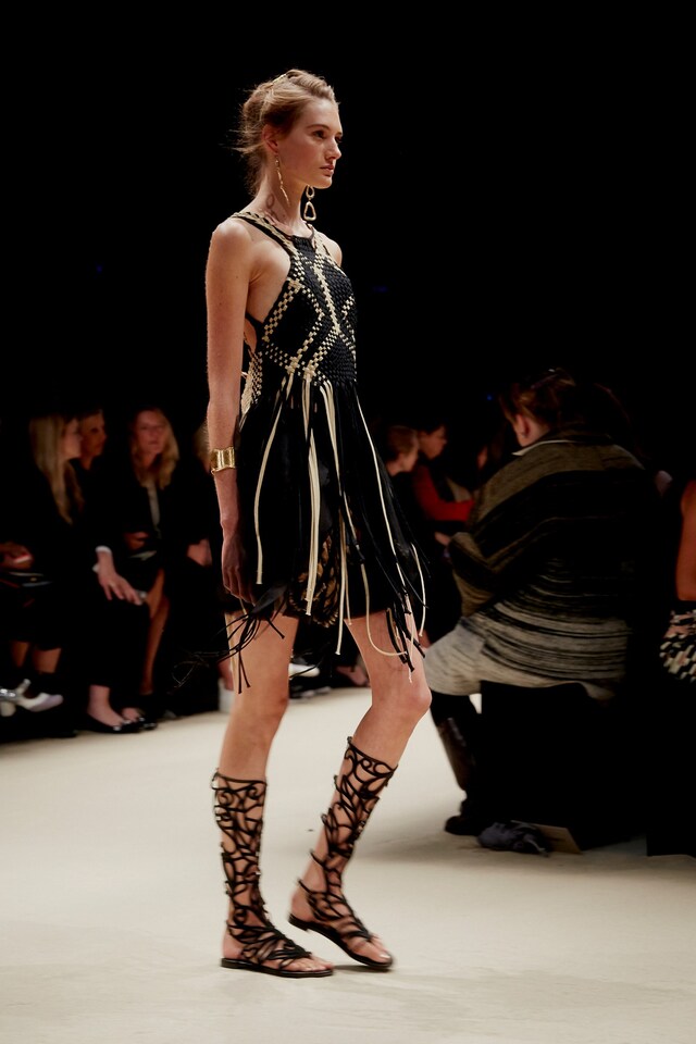 Alberta Ferretti SS16 23