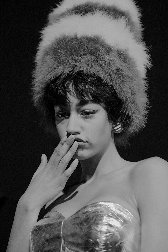 Moschino SS16 Backstage 22