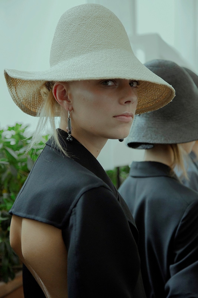 Backstage at Jil Sander SS16 7