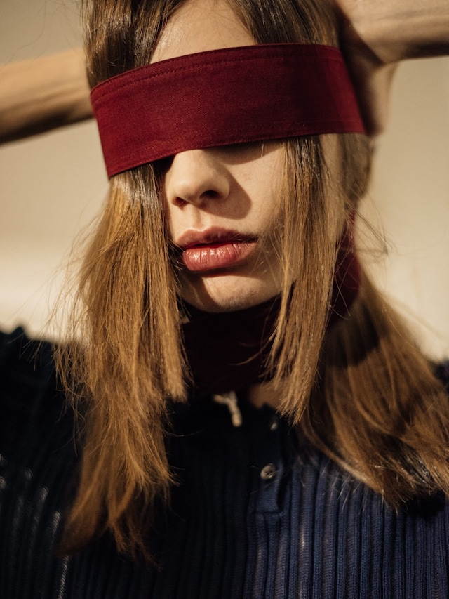 Yang Li SS16 Backstage 1
