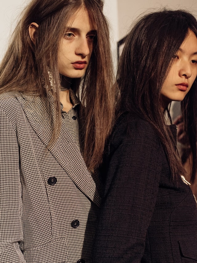 Yang Li SS16 Backstage 14