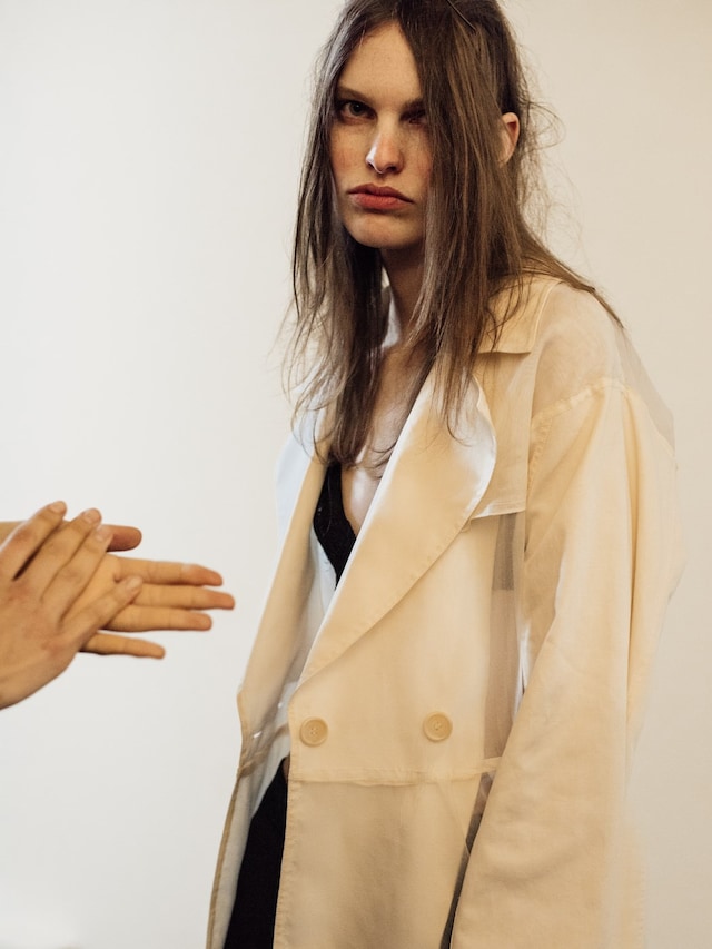 Yang Li SS16 Backstage 6
