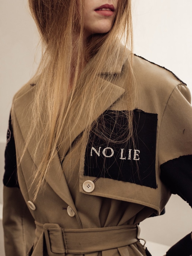 Yang Li SS16 Backstage 22