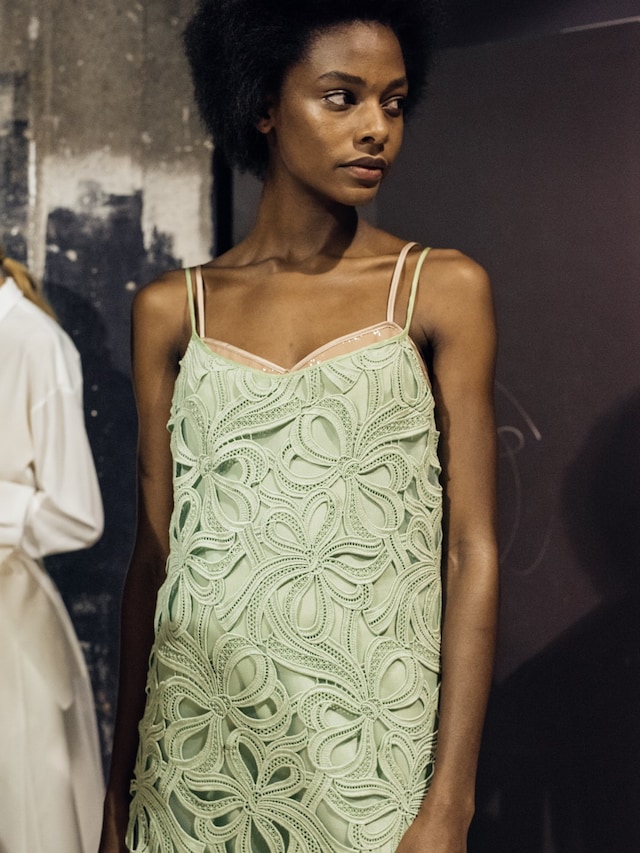 Rochas SS16 Backstage 2