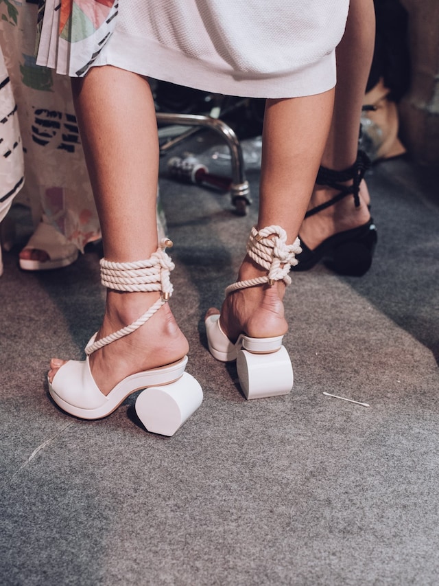 Chalayan SS16 25