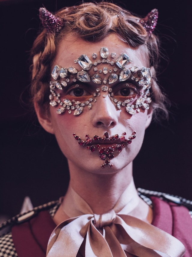 Undercover backstage ss16 1