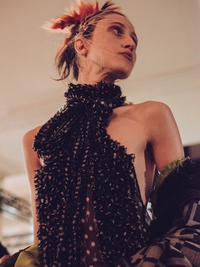 Haider Ackermann SS16 backstage 23
