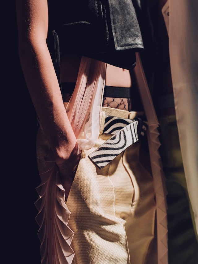 Haider Ackermann SS16 backstage 32
