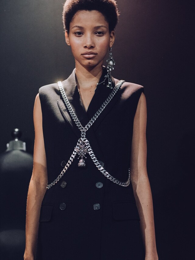 Alexander McQueen SS16 9