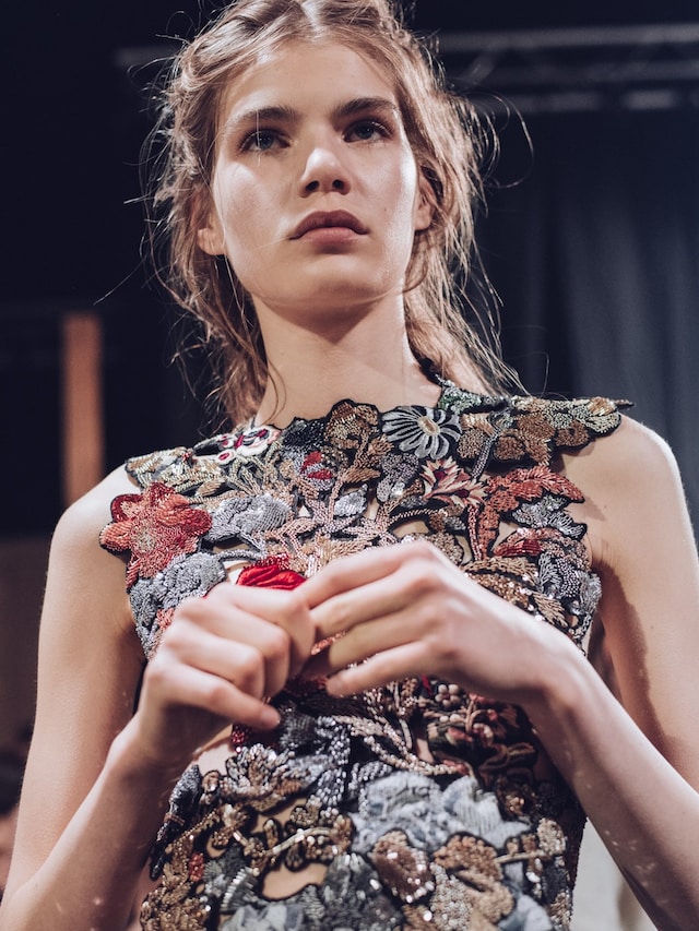 Alexander McQueen SS16 18