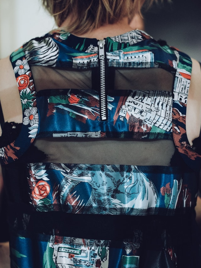 Backstage at Sacai SS16 19