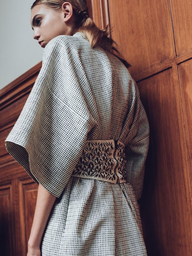 Iris Van Herpen SS16 Backstage Swarovski 12