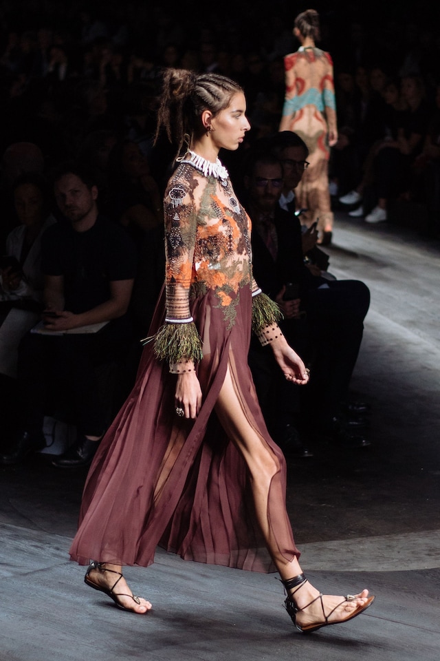 Valentino SS16 Tribal Runway 11