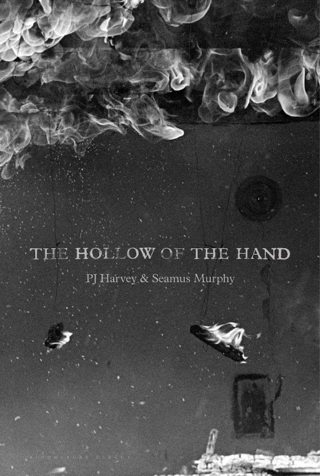 PJ Harvey and Seamus Murphy: The Hollow Of The Hand 4