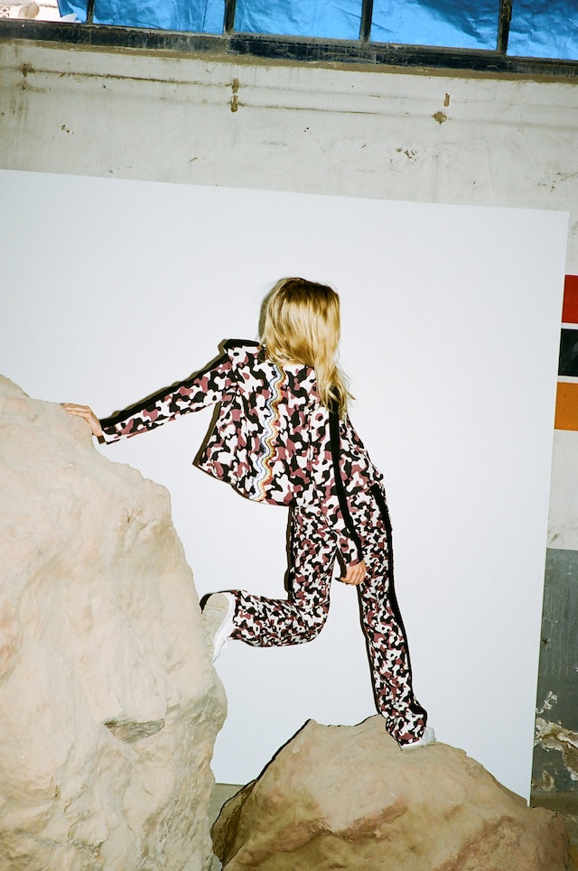 Nafsika Skourti SS16 15