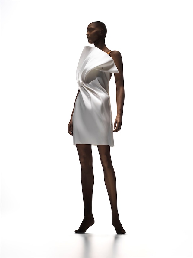 Issey Miyake exhibition Tokyo Hiroshi Iwasaki 7