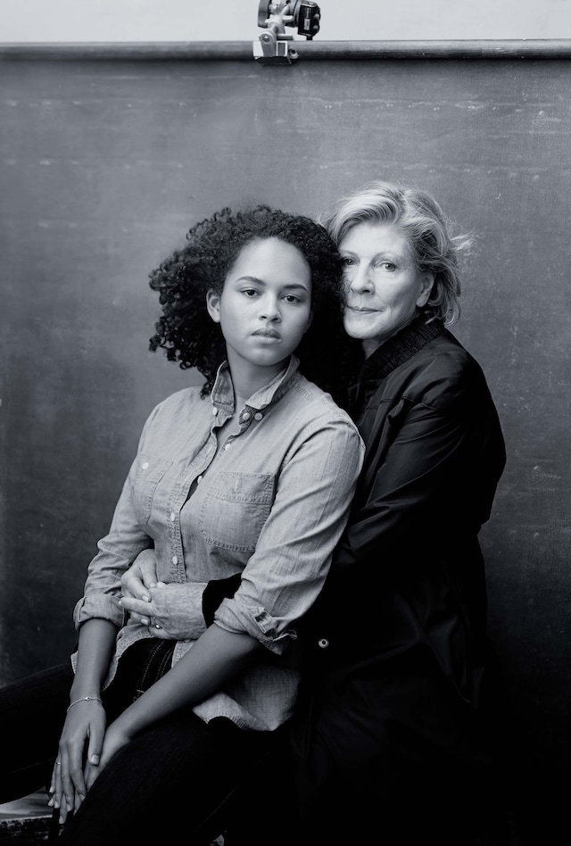 Pirelli Calendar 2016 – March – Agnes Gund and Sadie Rain Ho 5