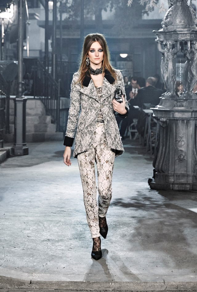 Chanel M&#233;tiers d&#39;Art pre-AW16 6
