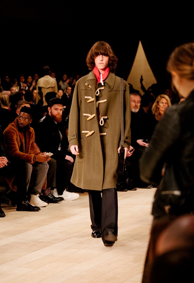 Burberry AW16 9